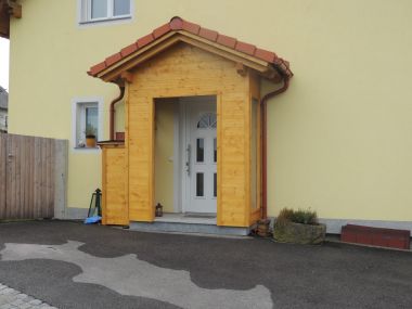 Galerie mit speziellen Holzbauten - Holz-Technik Stadler